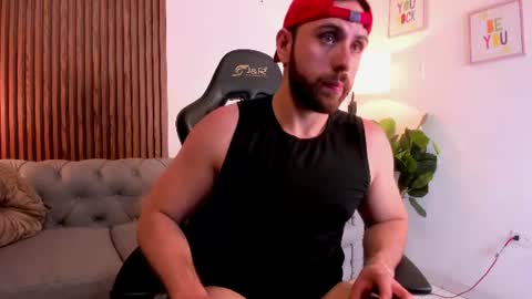 Maximo Wolf online show from 06-09-26, 09:48