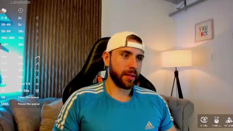 Maximo Wolf online show from 06-24-26, 07:46