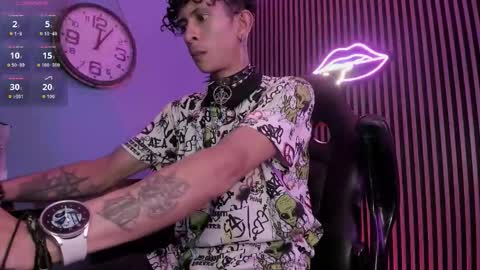 Snapshot of maximoking26 chatting on 03-08-26, 04:27 MAXIMO online show from 03-08-26, 04:27