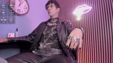 Snapshot of maximoking26 chatting on 03-11-26, 01:55 MAXIMO online show from 03-11-26, 01:55