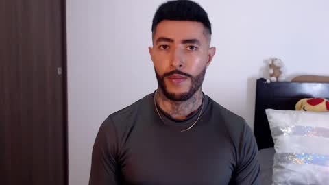 Independent Model online show from 12-20-24, 04:20