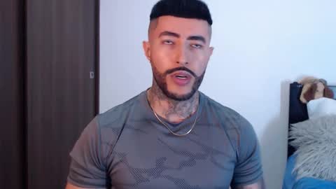 Independent Model online show from 01-07-25, 04:18