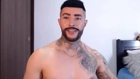 Independent Model online show from 02-02-25, 07:09