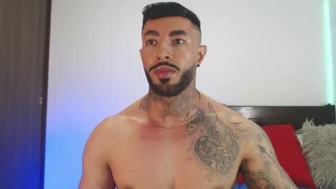 Snapshot of maximus_golden chatting on 04-30-26, 05:47 Independent Model online show from 04-30-26, 05:47