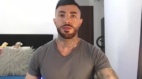 Snapshot of maximus_golden chatting on 05-12-26, 03:58 Independent Model online show from 05-12-26, 03:58