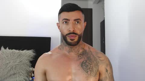 Snapshot of maximus_golden chatting on 05-18-26, 04:07 Independent Model online show from 05-18-26, 04:07