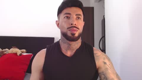 Snapshot of maximus_golden chatting on 06-13-26, 03:37 Independent Model online show from 06-13-26, 03:37