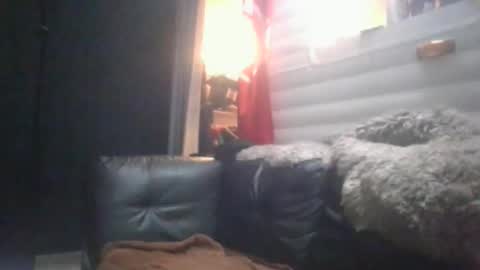 Max online show from 11-03-25, 09:16