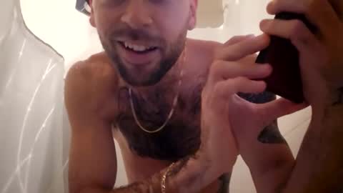 Snapshot of maximusdemitrious chatting on 03-06-26, 01:46 maximusdemitrious online show from 03-06-26, 01:46