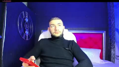 Snapshot of maximusdick1_ chatting on 12-06-24, 12:27 Maximus online show from 12-06-24, 12:27