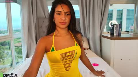 Snapshot of maxine_spencer chatting on 03-10-26, 07:41 Maxine online show from 03-10-26, 07:41