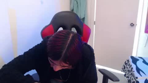 Snapshot of maxinesex_ chatting on 03-11-26, 02:12 maxinesex_ online show from 03-11-26, 02:12