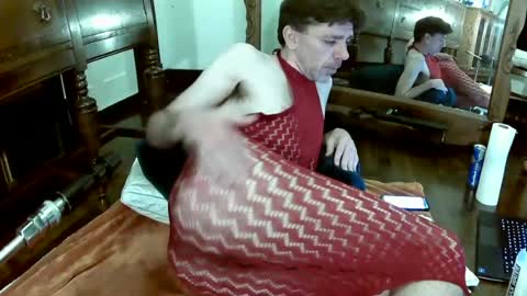 maxjr8008 online show from 06-19-26, 07:56