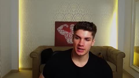 Snapshot of maxkaiden chatting on 09-15-25, 04:45 MaxKaiden online show from 09-15-25, 04:45