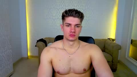 MaxKaiden online show from 04-21-26, 05:36