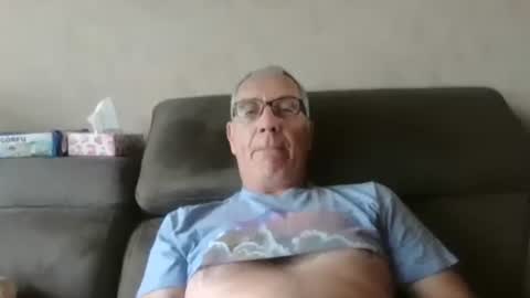 Snapshot of maxou569 chatting on 10-13-25, 09:53 maxou569 online show from 10-13-25, 09:53