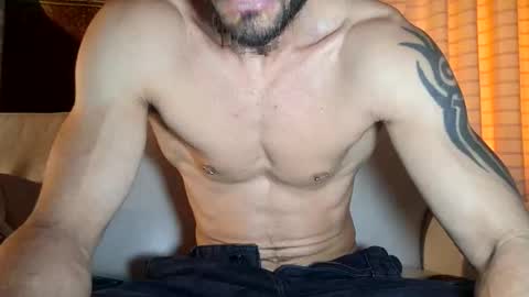 Luca Dominus online show from 10-11-25, 02:22