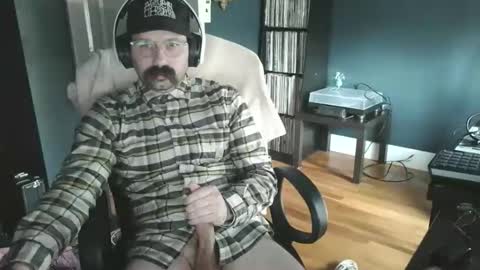 Snapshot of maxpower840 chatting on 04-03-26, 05:55 maxpower840 online show from 04-03-26, 05:55