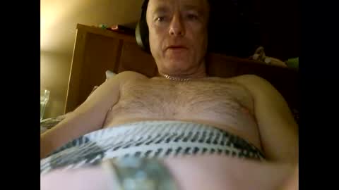 fuck those pink things right off ffs real deal or nowt  online show from 03-25-26, 02:50