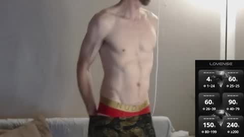 MaxRouger online show from 11-23-25, 09:31