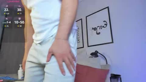 Max online show from 11-30-25, 10:25