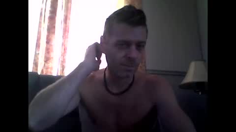 MaxTheWolf online show from 10-12-25, 12:59
