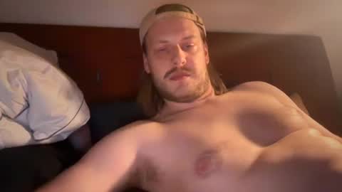 Snapshot of maxwatts95 chatting on 07-18-26, 10:30 Max Watts online show from 07-18-26, 10:30