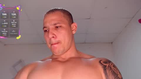 Snapshot of maxwel949813 chatting on 11-11-25, 06:35 Max online show from 11-11-25, 06:35