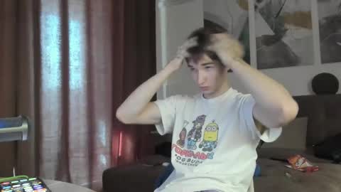 Snapshot of maxwellchik chatting on 09-29-25, 10:42 maxwellchik online show from 09-29-25, 10:42