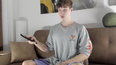 Snapshot of maxwellchik chatting on 10-13-25, 03:34 maxwellchik online show from 10-13-25, 03:34