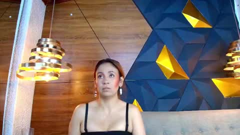 Snapshot of maxx_caprice chatting on 11-19-25, 02:55 gabby online show from 11-19-25, 02:55