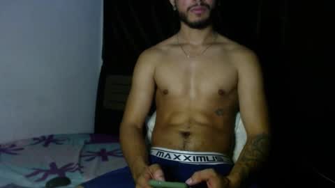 maxximus_10 online show from 01-02-25, 10:48