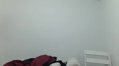 Snapshot of maxxou69hot chatting on 02-09-26, 05:11 maxxou69hot online show from 02-09-26, 05:11