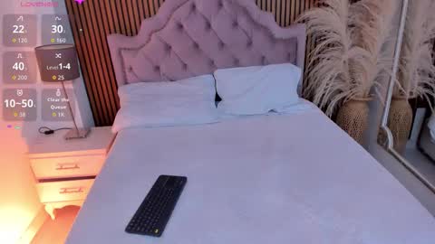 Maxine Minx online show from 02-27-26, 05:51