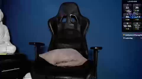 Snapshot of maxxxpowerful chatting on 09-17-25, 05:58 maxxxpowerful online show from 09-17-25, 05:58