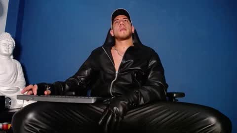 maxxxpowerful online show from 11-05-25, 04:51