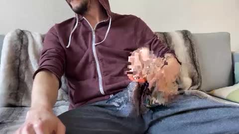 MaxXxurbate online show from 01-01-25, 02:52