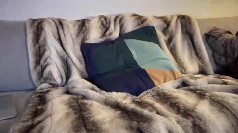 MaxXxurbate online show from 01-19-25, 08:19