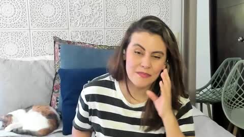 Victoria online show from 02-24-25, 02:48