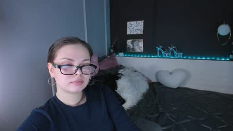 Maya online show from 03-27-26, 01:55