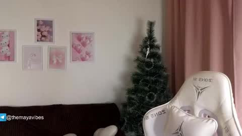 Maya online show from 01-10-26, 03:41