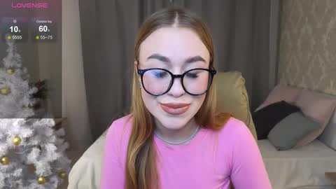 Snapshot of maya_lolly chatting on 12-21-24, 02:37 Maya online show from 12-21-24, 02:37