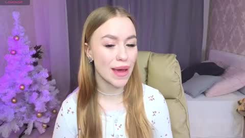 Snapshot of maya_lolly chatting on 01-05-25, 02:19 Maya online show from 01-05-25, 02:19