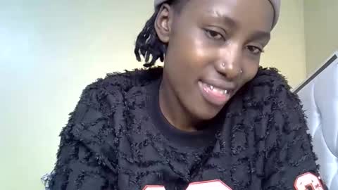 Snapshot of maya_melody chatting on 02-21-26, 03:46 maya_melody online show from 02-21-26, 03:46