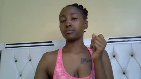 Snapshot of maya_melody chatting on 03-03-26, 11:43 maya_melody online show from 03-03-26, 11:43