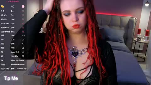 Maya Mils online show from 04-17-26, 01:52