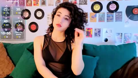 Maya online show from 04-21-26, 02:45