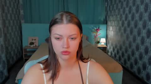 Snapshot of mayaamimi chatting on 06-27-26, 12:59 Mimi online show from 06-27-26, 12:59