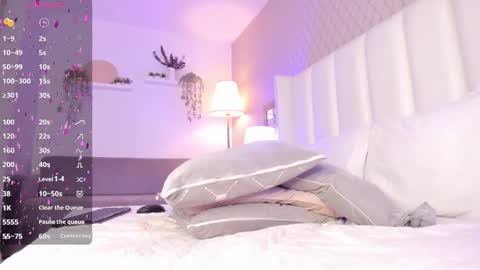 Snapshot of mayacardenas chatting on 02-21-25, 07:23 Maya online show from 02-21-25, 07:23