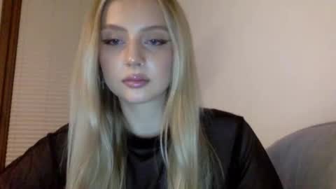 mayaflirt online show from 03-25-26, 08:59